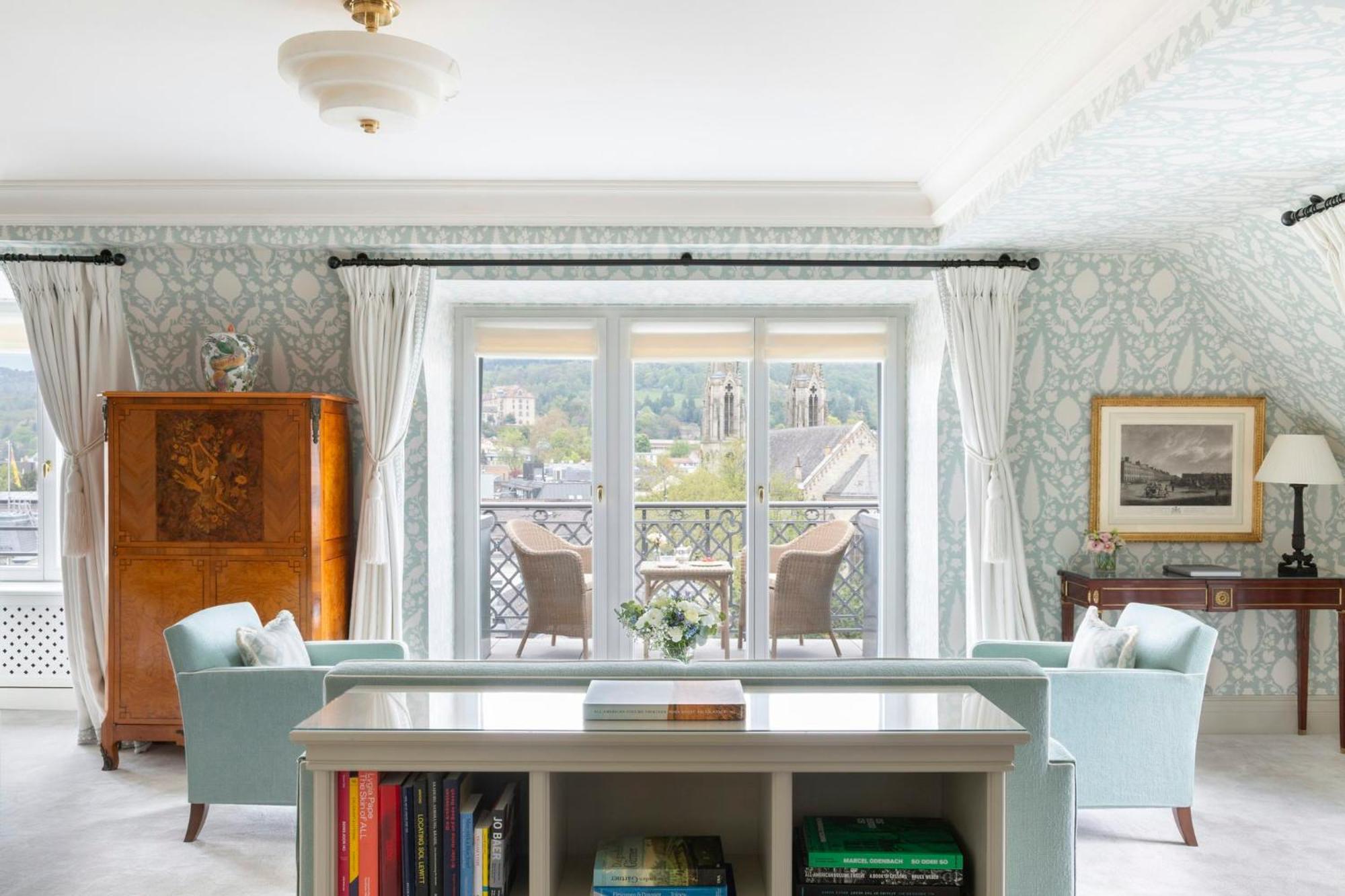 Panoramic Suite